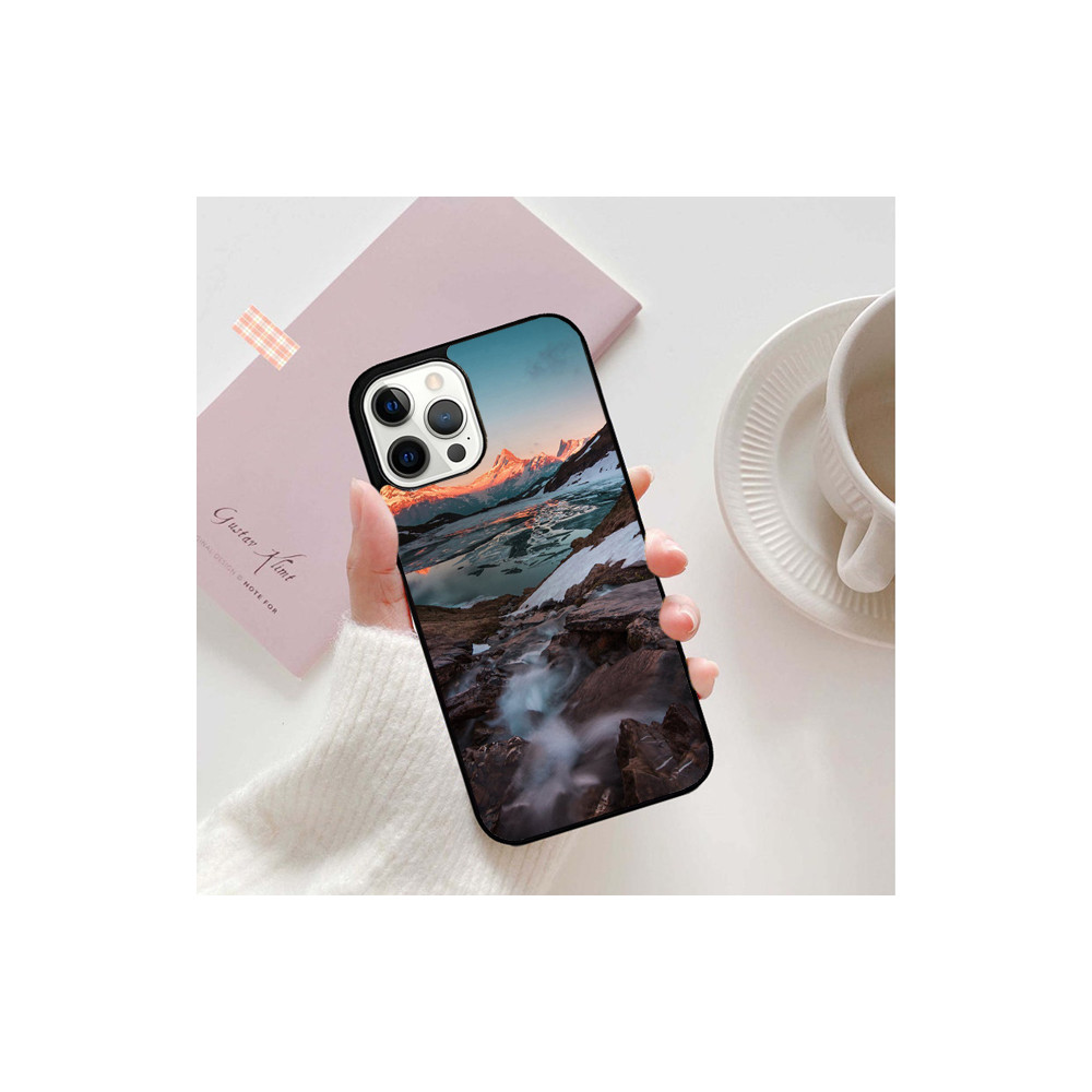 Coque iPhone 14 Pro Paysage Montagne Hiver