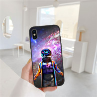 Coque iPhone 13 mini Astronaute Casque Lumineux - Design Spatial Unique