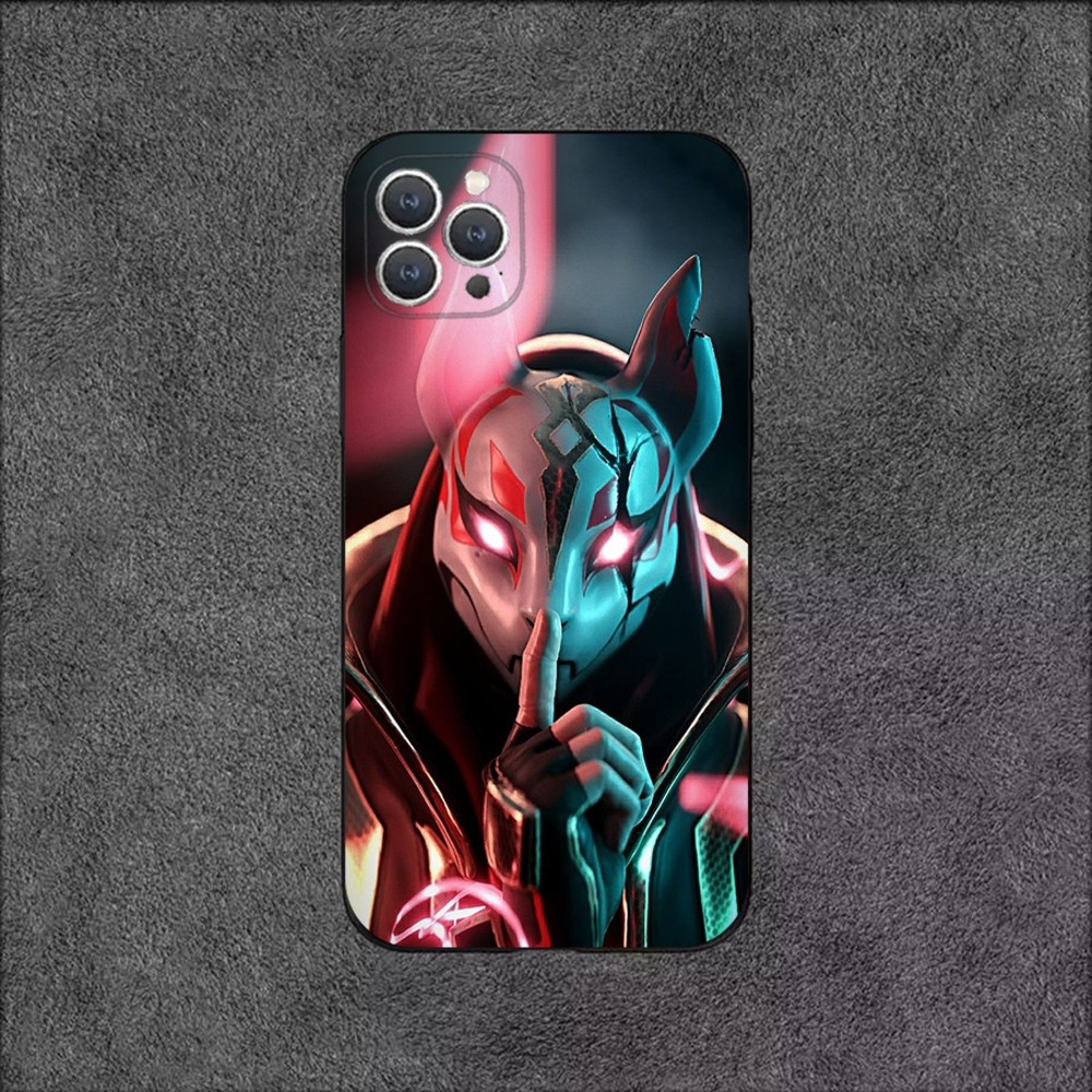 Coque iPhone Fortnite Personnage au Masque Lumineux