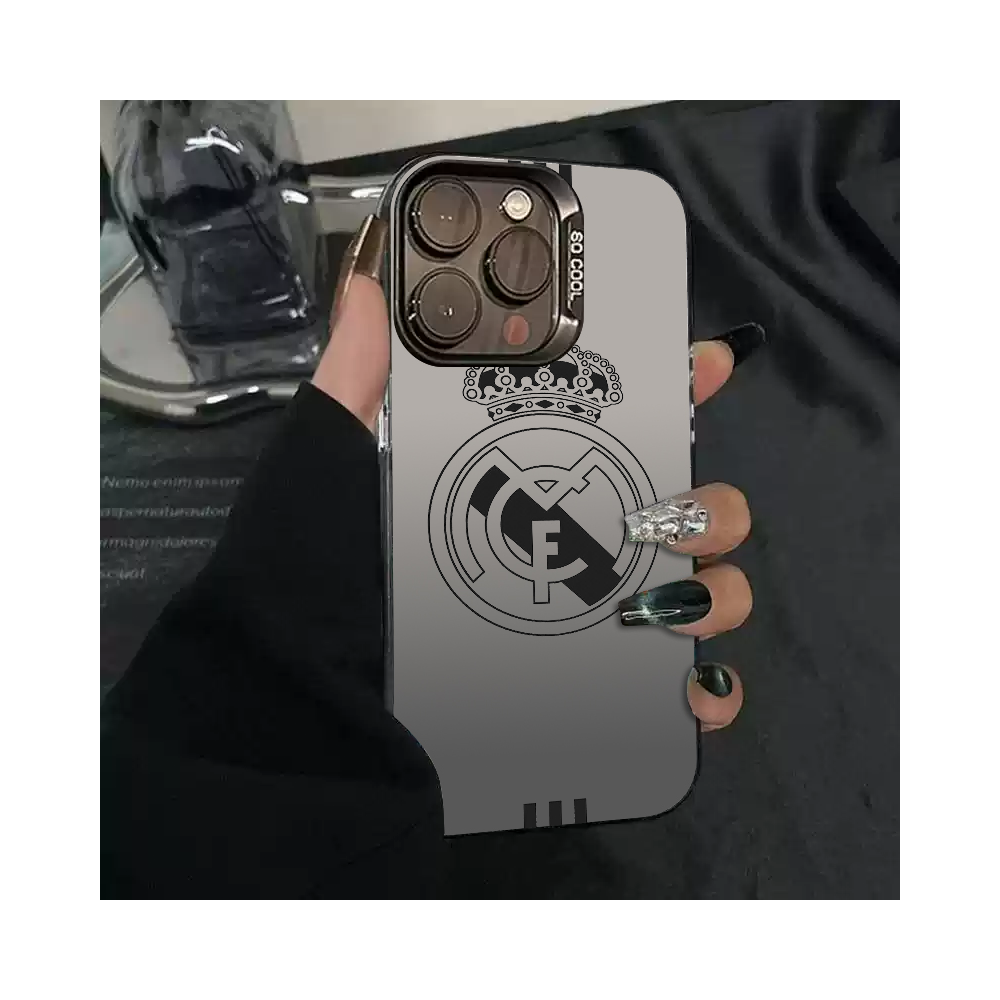 Coque iPhone 11 Real Madrid - Élégance et Passion Footballistique