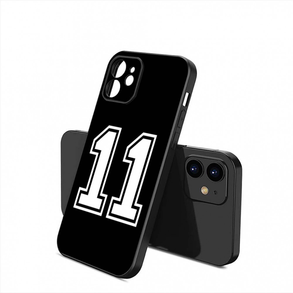 Coque iPhone 13 Pro Noir Numéro 11 Personnalisable